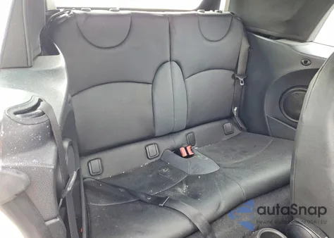 2009 Mini Cooper z USA, uszkodzony, nr VIN WMWMR33519TU95740